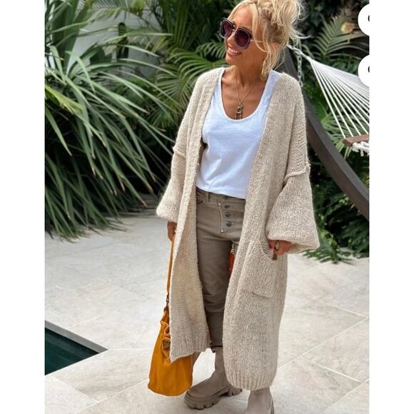 L🧡VE ☮️ PEACE Oversized White Knit Duster, Full Length Soft Warm Sweater +Scarf - Picture 2 of 11